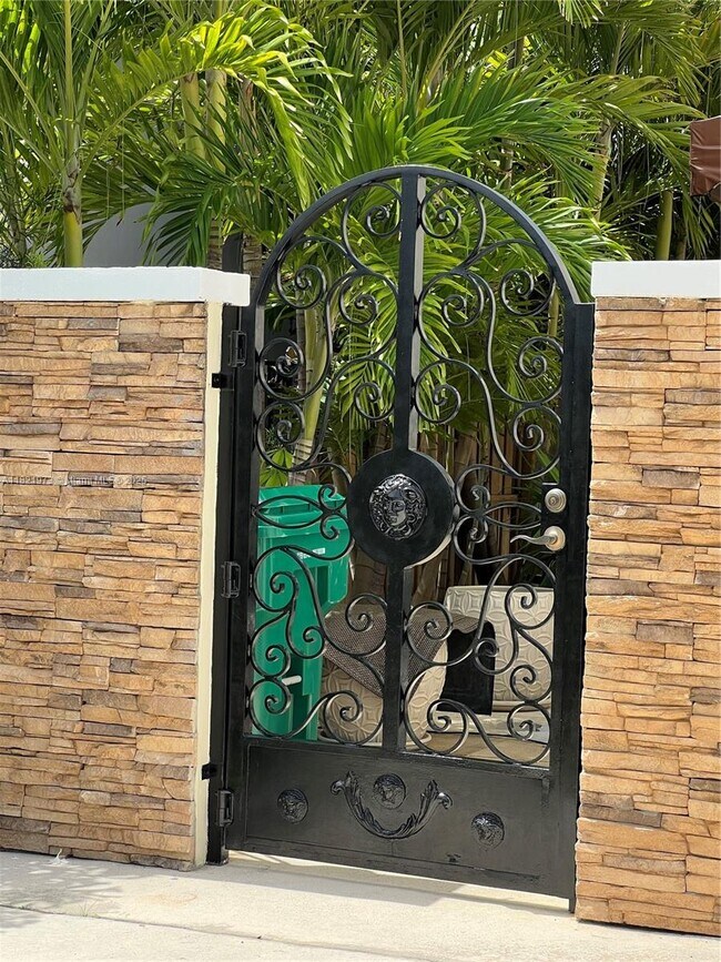 Foto del edificio - 15298 SW 17th Terrace
