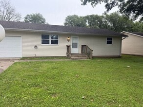 Building Photo - 7651 42 St