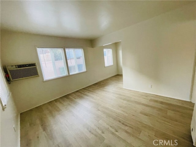 Building Photo - 731 S Almansor St