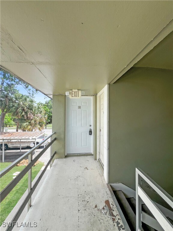 Foto del edificio - 1852 Golf View Ave