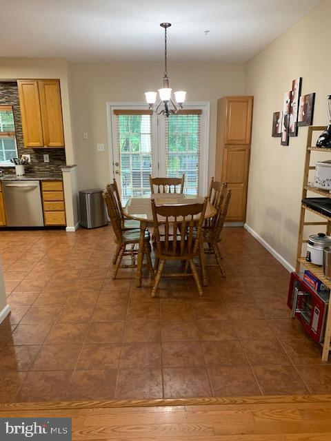 Foto del edificio - 9501 Durness Ln
