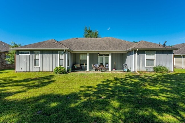 Foto del edificio - 113 Perimeter Pl