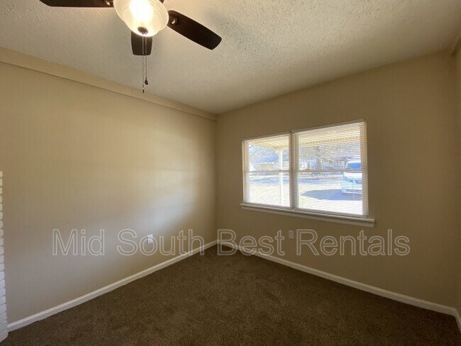 Building Photo - 4311 Orange St