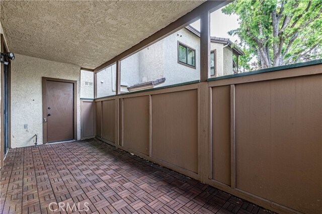 Building Photo - 640 N Brea Blvd