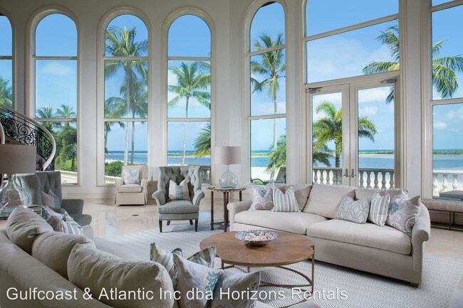 Building Photo - 188 S Beach Dr