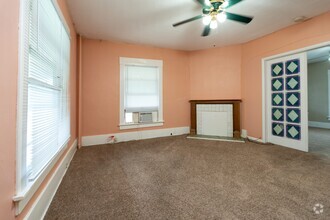 Building Photo - 1705 Fairmount St