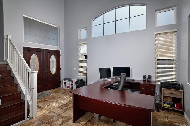 Building Photo - 29720 Gracilior Dr