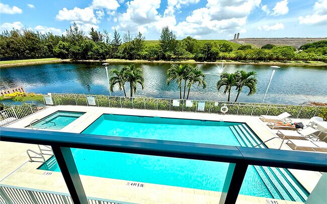 Foto del edificio - 7205 NW 103rd Path