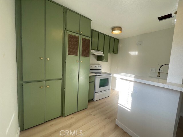 Foto del edificio - 3713 Oak Creek Dr