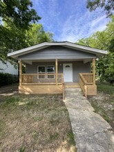 Building Photo - 2110 Allin St