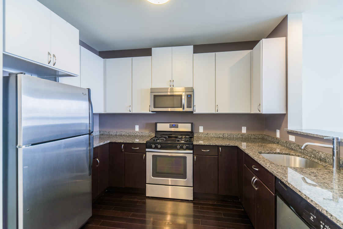 Primary Photo - 44 Gerrish Ave