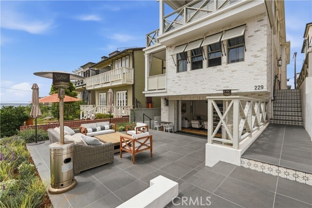 Building Photo - 229 Eighth St