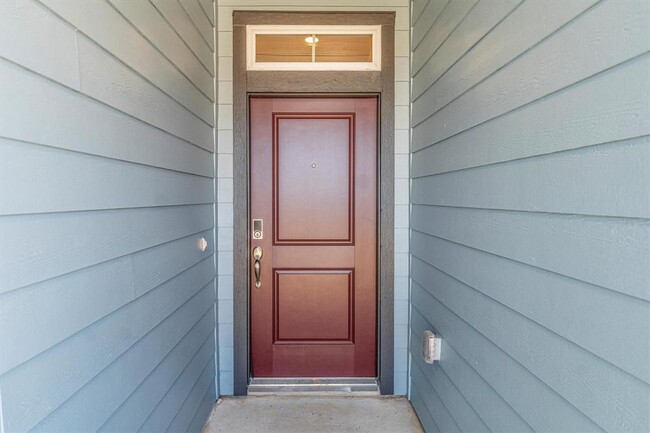 Foto del edificio - 16914 Solomons Plume Ln