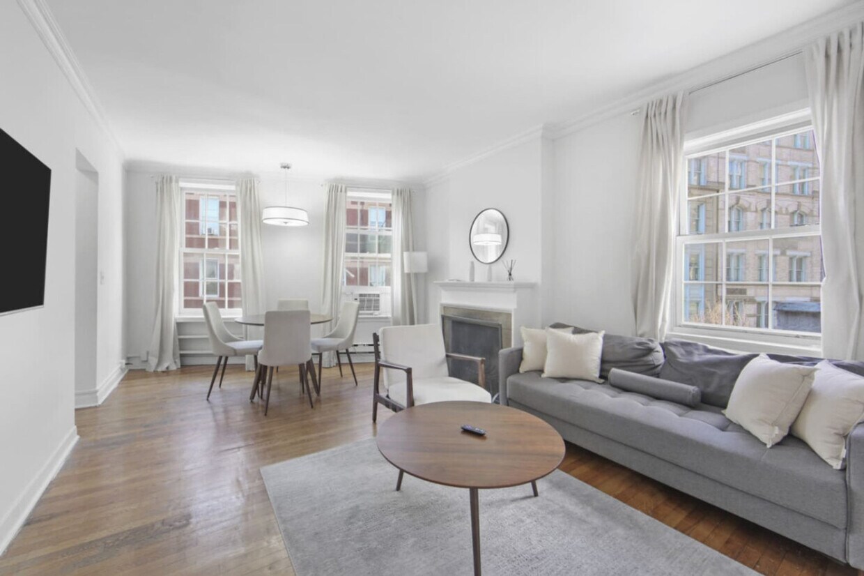 Foto principal - 181 W 4th St