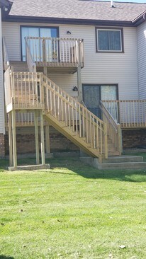 Rear Balcony - 1600 Northbrook Dr