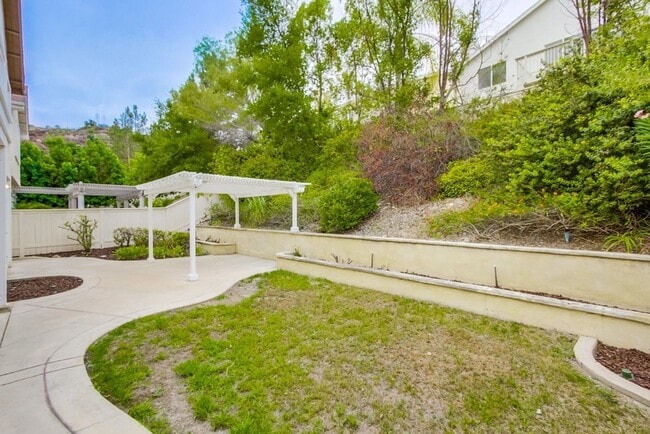 Building Photo - Westport @ Stonecrest