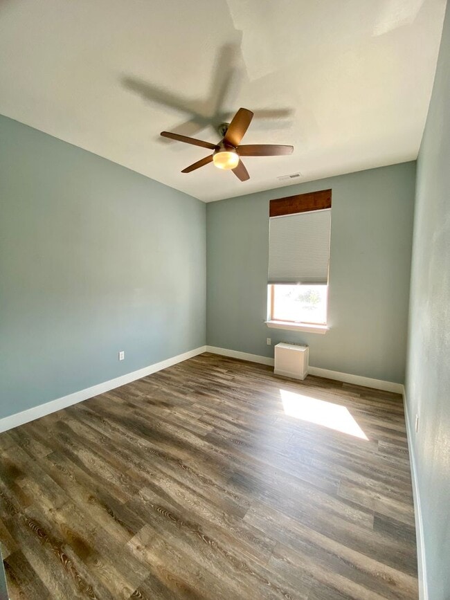 Building Photo - Boot Hill Lofts