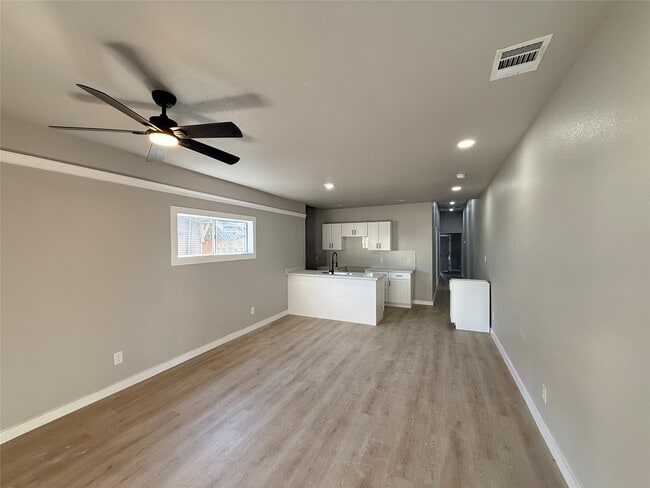 Foto del edificio - 2209 Gano St