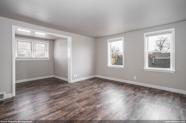 Foto del edificio - 854 2nd St