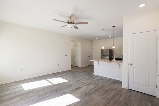 Foto del interior - East Meadows Apartment Homes