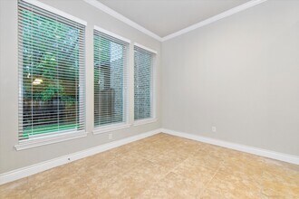 Building Photo - 51 Daffodil Meadow Pl