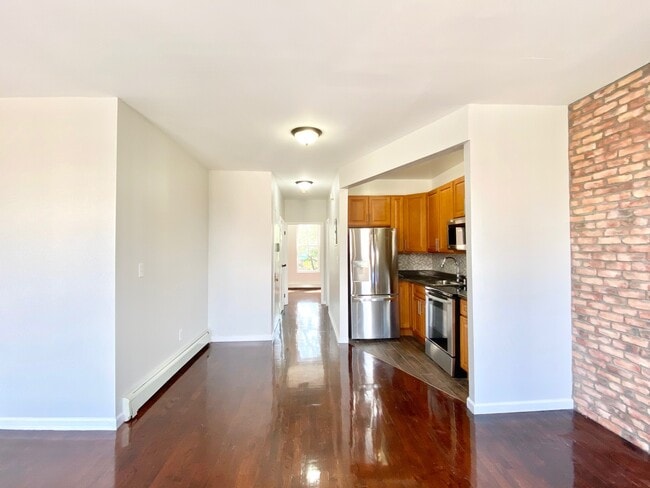 Kitchen, dining, hallway - 1600 Bergen St