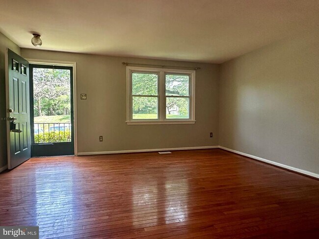 Foto del edificio - 6504 Brookleigh Way