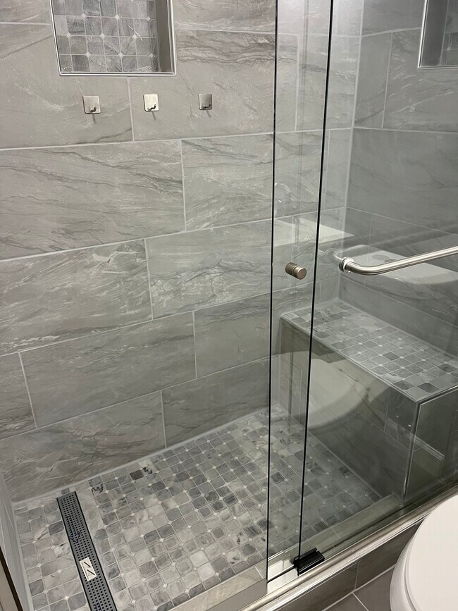 Foto del edificio - 8503 Laguna Ct