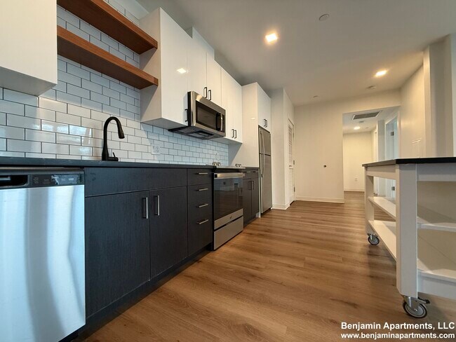 Foto del edificio - 89 Brighton Ave