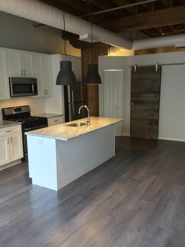 Foto del edificio - 525 N Halsted St