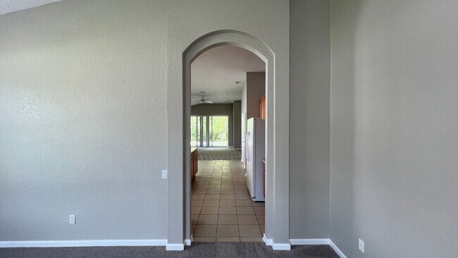 Building Photo - BEAUTIFUL 4 bedrooms home in Avalon Spring...