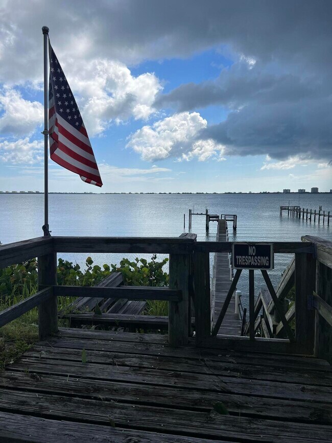 11001 S Indian River Dr, Fort Pierce, FL 34982 House Rental in Fort