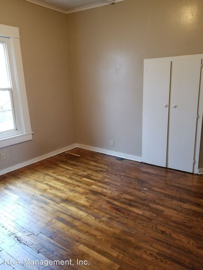 Building Photo - 3 br, 1.5 bath House - 900 S Armstrong Ave