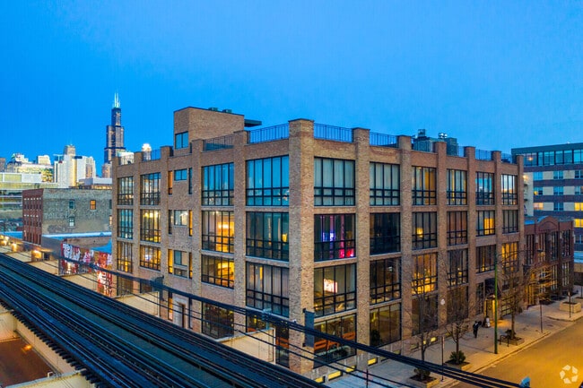 Building Photo - 177 N Ada St