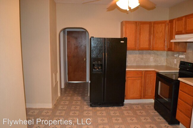 Foto del edificio - 3 br, 1 bath House - 813 Lincoln Street