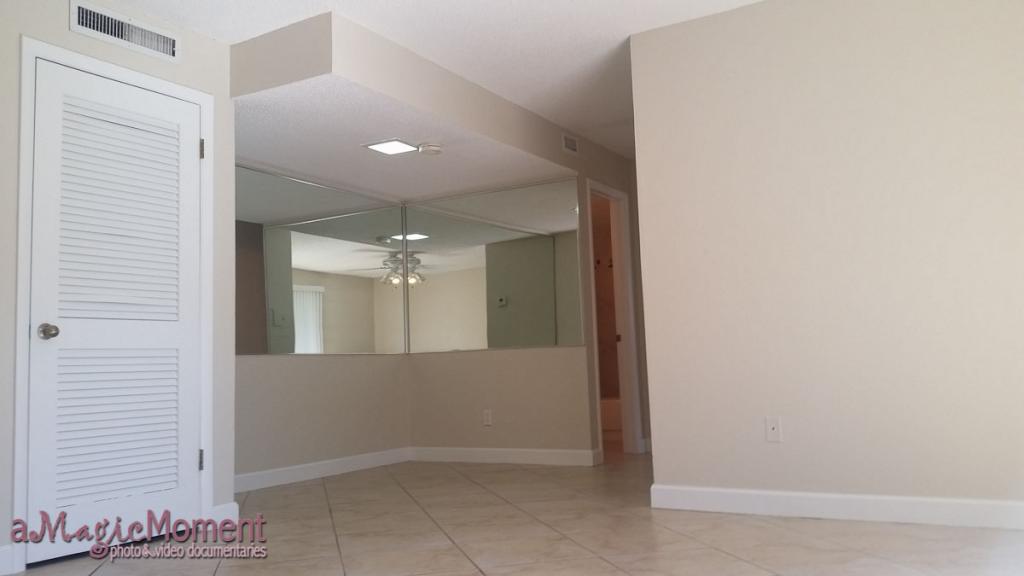 Primary Photo - 127 Springwood Cir unit B