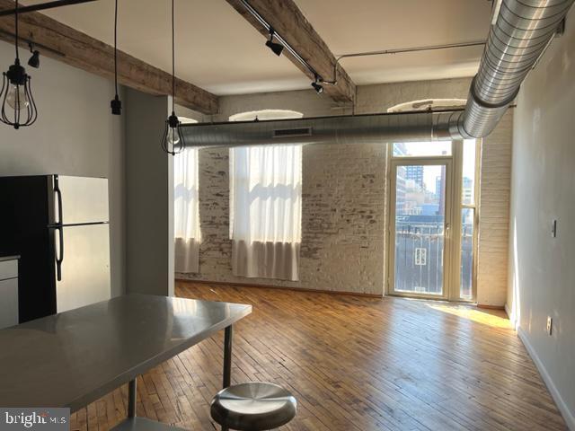 Building Photo - 1220 Buttonwood St