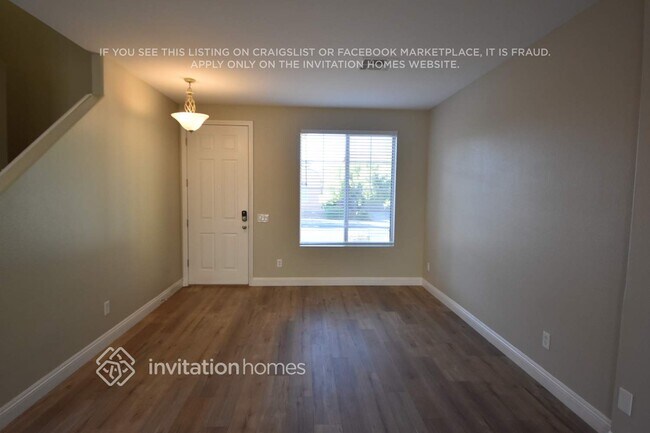 Building Photo - 1003 Pecos River Ave