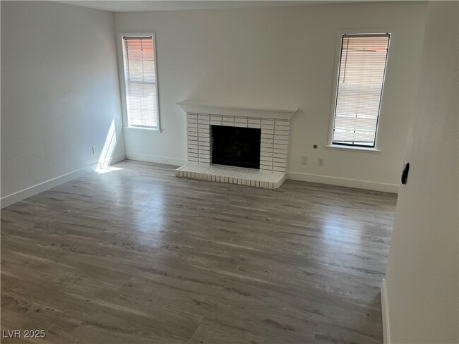 Foto del edificio - 6645 W Tropicana Ave