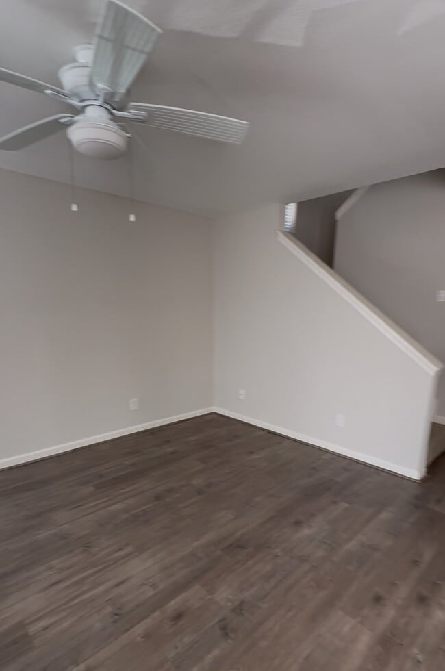 Building Photo - 14600 Fonmeadow Dr