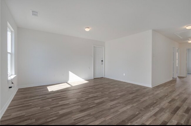 Foto del edificio - 1123 N 13th St