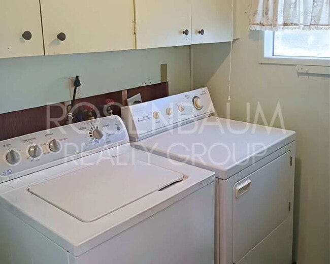 Foto del edificio - 5600 West Box R Street