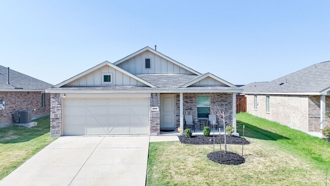 Photo - 2809 Watchpoint Rd- House