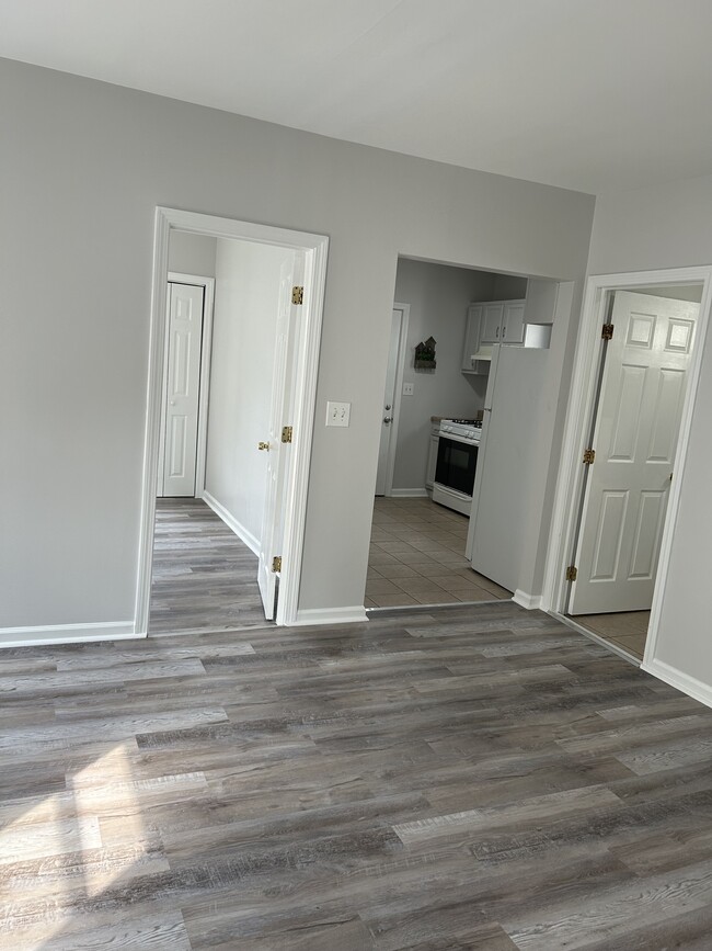 Livingroom - 107 Denver Ave