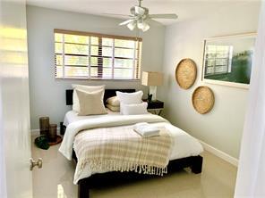 Foto del edificio - 8568 NW 8th St