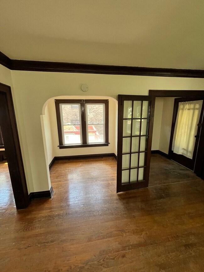 Foto del edificio - 306 N 71st St