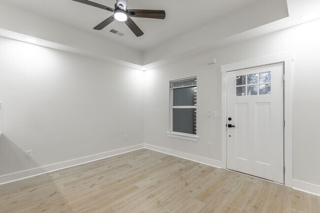 Foto del edificio - 1124 Garfield St