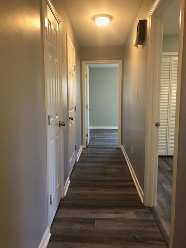 Building Photo - Renovated 3 Bedroom 2 Bath Home for Rent!!