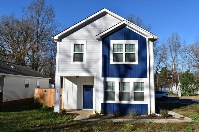 Photo - 1300 Norris Ave Townhome