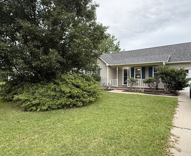 Front of House - 7217 Quail Woods Rd